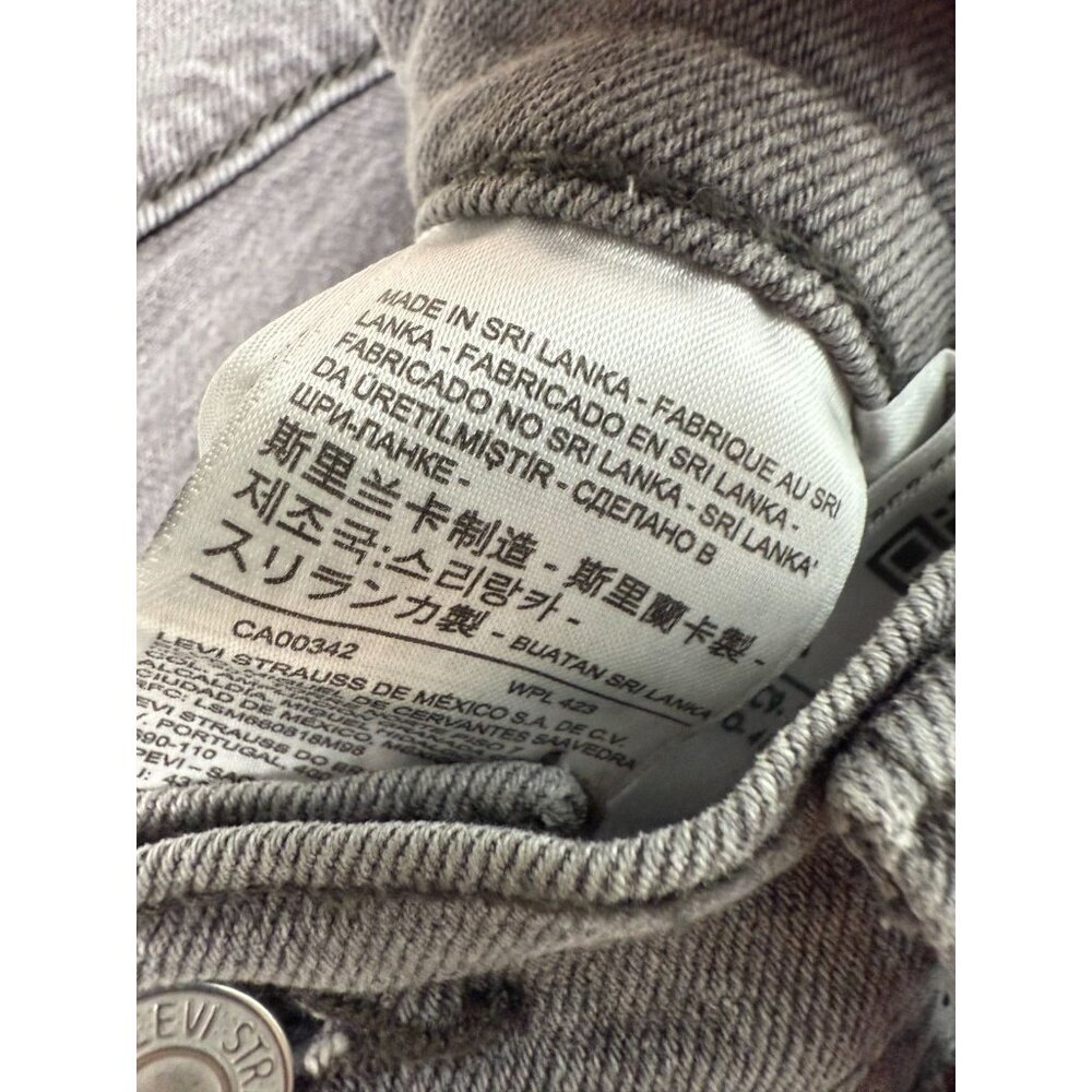 Levi's Women's Wedgie Straight Leg Charcoal Demin Jeans - Size 31 - Picture 8 of 12